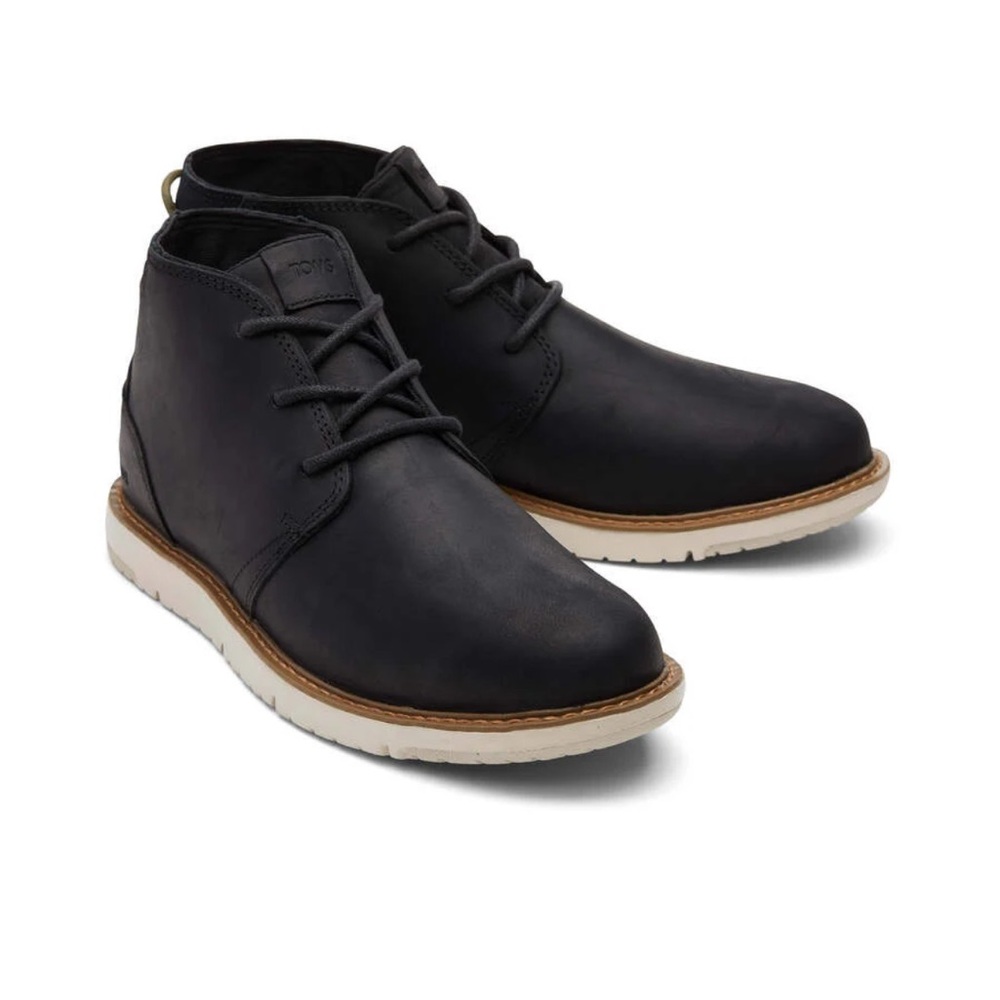 Tom’s Leather Weather Resistant Navy Black Low Boot BRAND NEW IN BOX